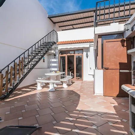 Home2book Charming Attic El Rincon De Telde, Bbq Telde